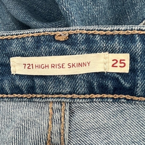 Levi's 721 High Rise Skinny Distressed Jeans Size 25 Women’s - Picture 4 of 6